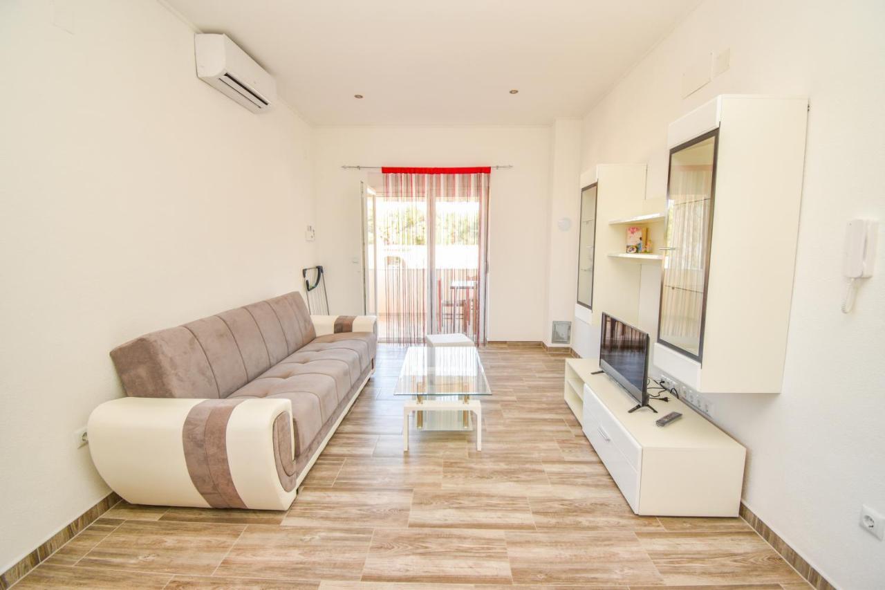 Apartmani Lukic Vir Esterno foto